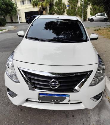 NISSAN VERSA 1.6 16V FLEXSTART SL 4P XTRONIC NISSAN VERSA 1.6 16V FLEXSTART SL 4P XTRONIC